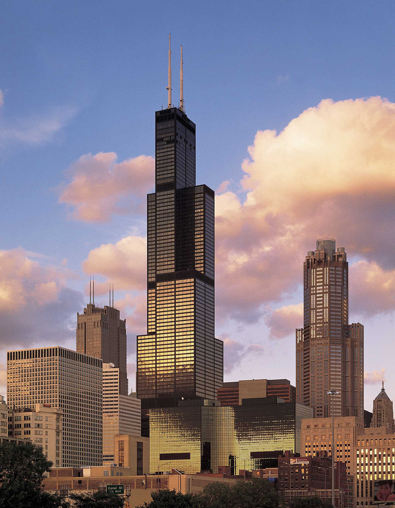 Example of massing; Sears Tower in Chicago